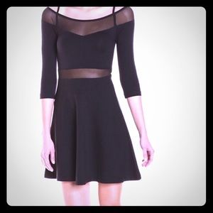 NWT French Connection Cold Shoulder Mesh Flare 12